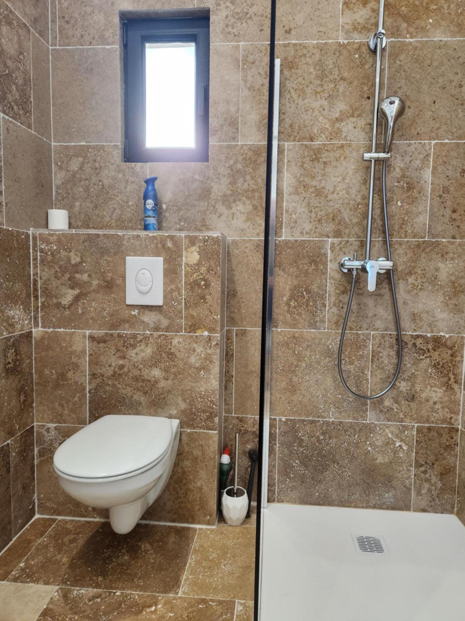 Maison "Cosy" Avec Parking Prive Et Climatisation Nîmes Extérieur photo